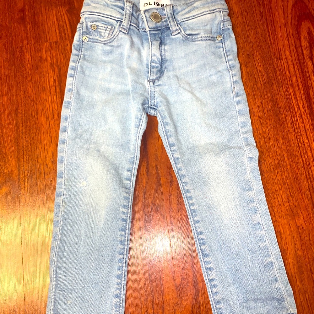DL 1961 Chloe Light-Wash Skinny Jeans, Size 2